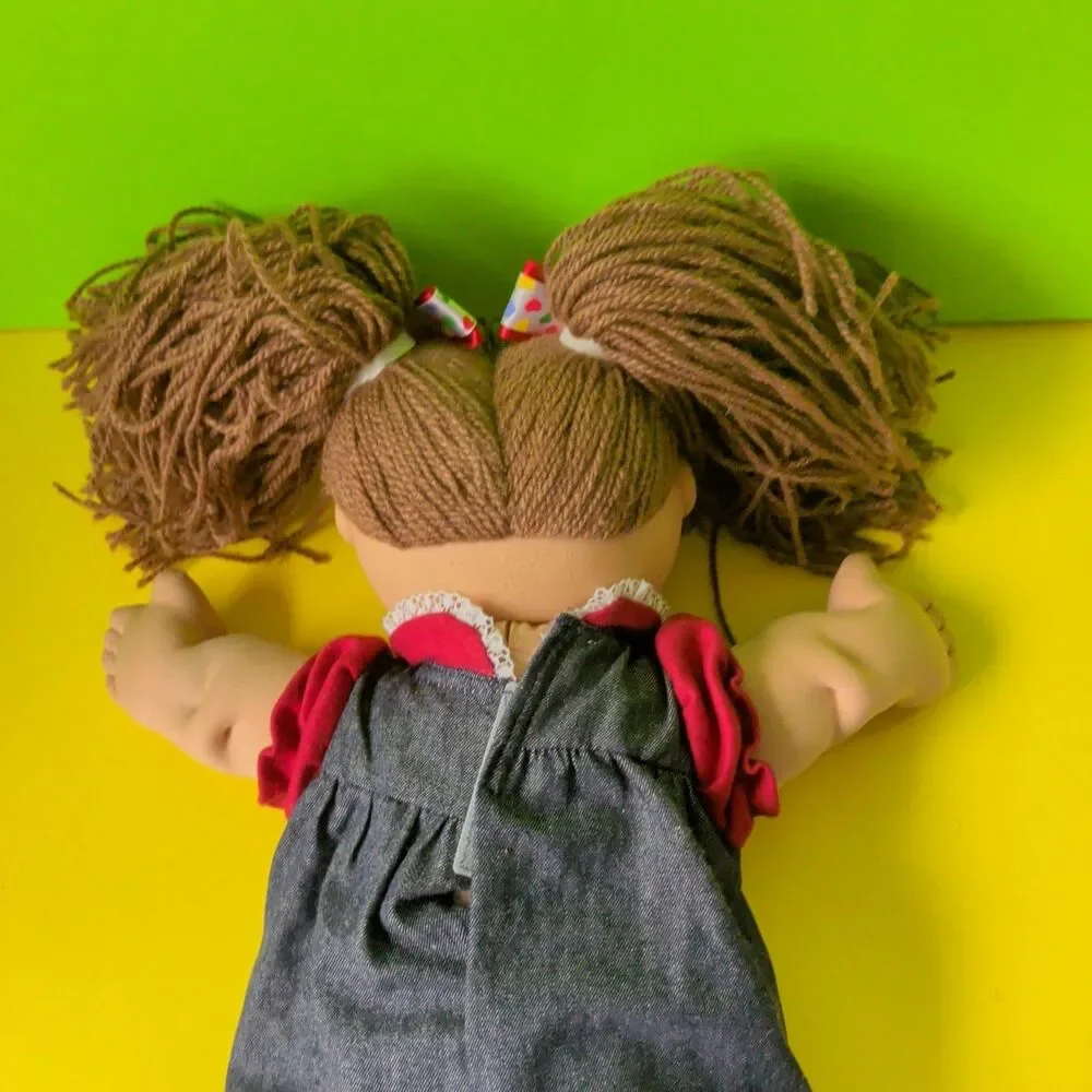 Cabbage Patch Kids 2004 PA-3 Doll Brown eyes Brown Hair W/Outfit play along pa-3